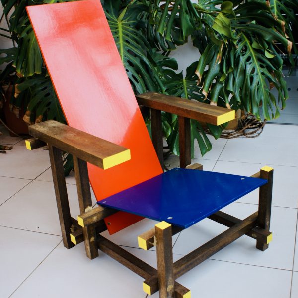 Rietveld’s Red – Blue Chair